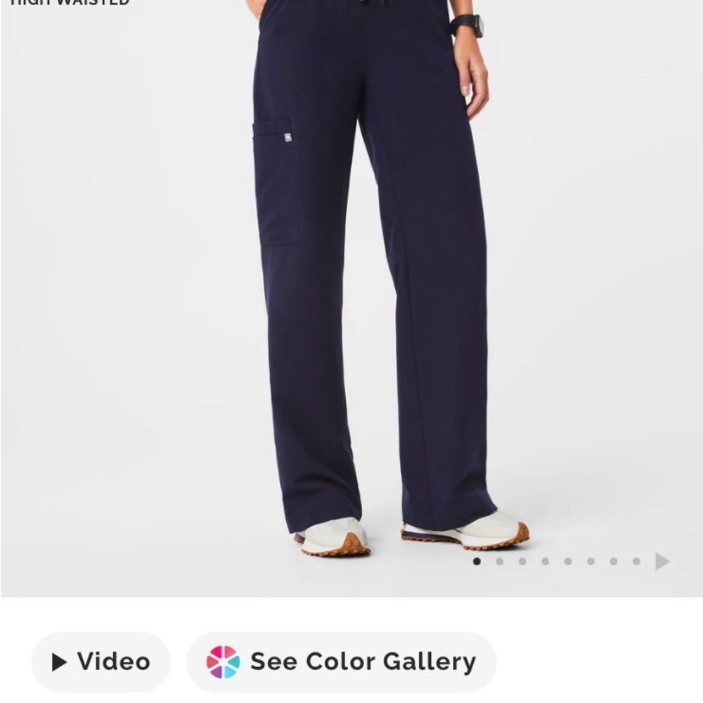 Figs - Navy high waisted Isabel scrub pants